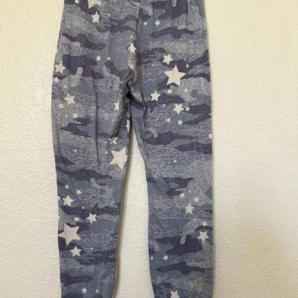 🟢 3 for $15. Girls Belle du Jour pajama top and bottom set- SZ Small - Picture 12 of 15